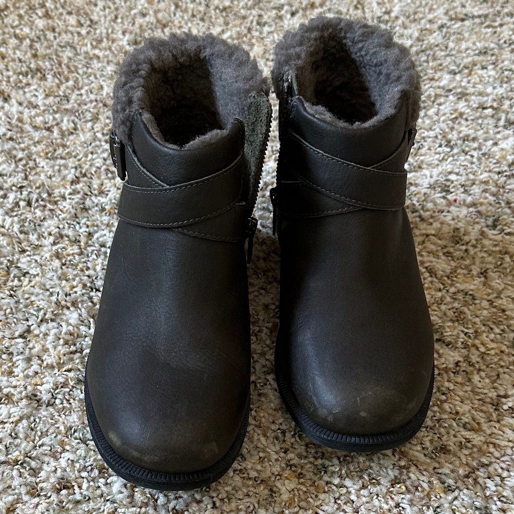 UGG Women's Benson II Ankle Boot